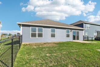 634 Rose Ln in Greenfield, IN - Building Photo - Building Photo