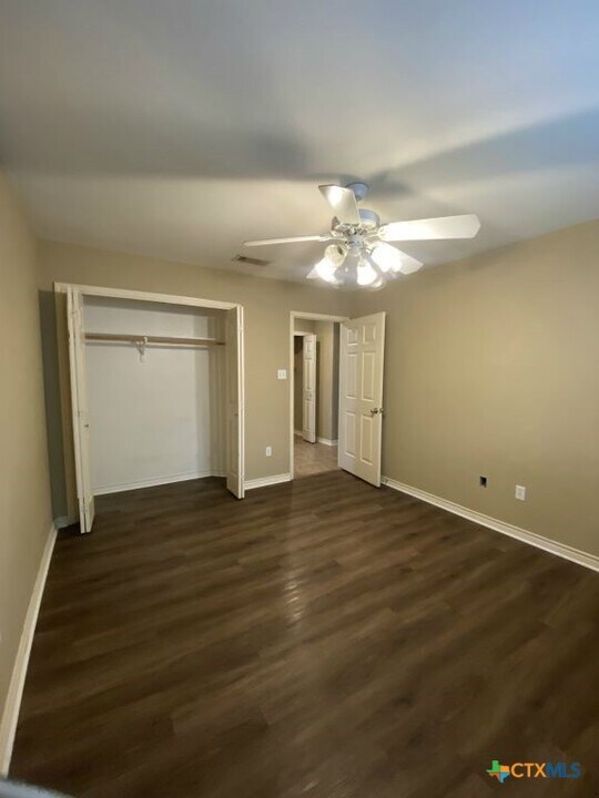 816 Twin Oaks Dr in Temple, TX - Building Photo
