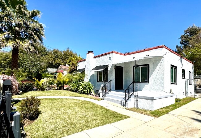 property at 1968 El Molino Ave