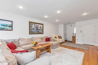 205 Conover Pl in Long Branch, NJ - Building Photo - Building Photo