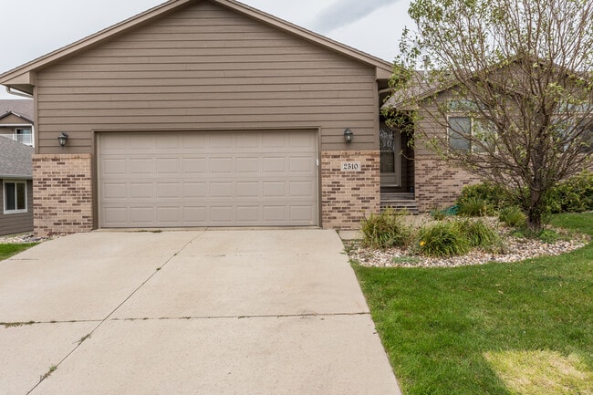 property at 2510 N Wright Ave