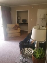 112 Live Oak Dr in Athens, GA - Building Photo - Building Photo