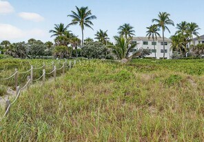 250 S Ocean Blvd in Delray Beach, FL - Building Photo