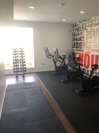 9 E Mt Royal Ave photo'