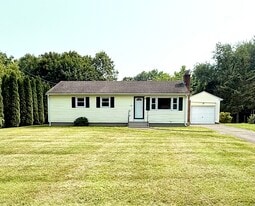 28 James Ave in Southington, CT - Building Photo