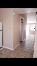 5415 Kermit Ln in Stockton, CA - Building Photo - Interior Photo