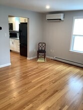 10 Moulton Ct in Beverly, MA - Building Photo - Building Photo