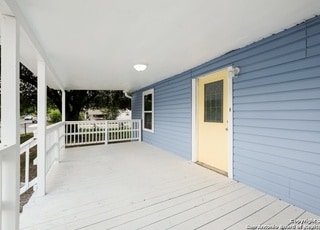 3206 W Houston St in San Antonio, TX - Foto de edificio - Building Photo