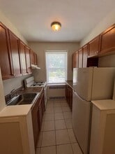 824 Palmer Rd in Bronxville, NY - Building Photo - Building Photo