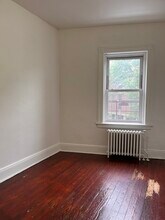 186 Ocean Ave, Unit 3 in Jersey City, NJ - Building Photo - Building Photo