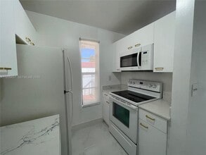 7450 SW 153rd Pl in Miami, FL - Building Photo - Building Photo