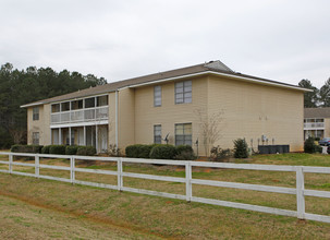 The Landings at Sylacauga in Sylacauga, AL - Building Photo - Building Photo