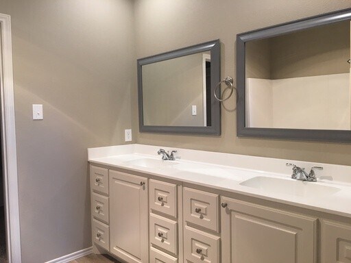1208 Preston Trails in Wolfforth, TX - Foto de edificio - Building Photo