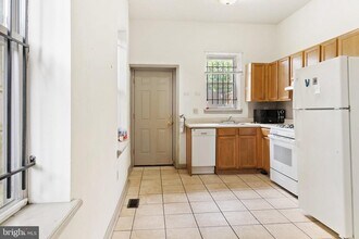 2116 N Carlisle St in Philadelphia, PA - Building Photo - Building Photo