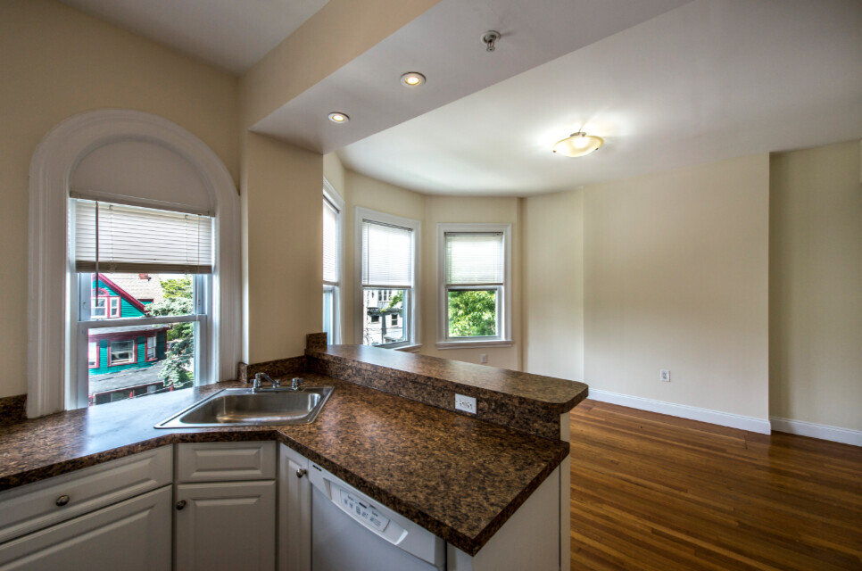 35 Ashford St, Unit 2 in Boston, MA - Foto de edificio