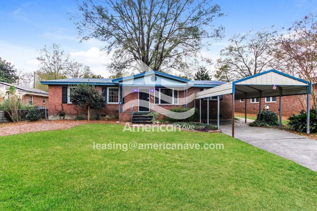 4527 Robney Dr in Columbia, SC - Building Photo