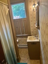 68 W Willow St in Carlisle, PA - Building Photo - Building Photo