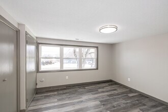 Wedgewood Apartments in Bloomfield, CT - Foto de edificio - Interior Photo