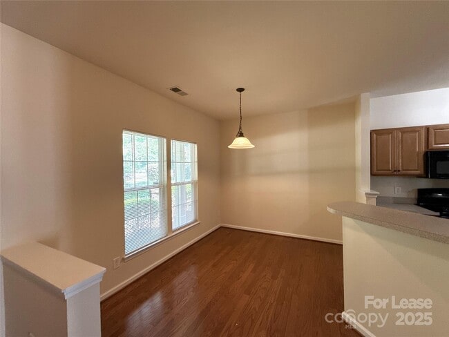 6160 Prosperity Church Rd in Charlotte, NC - Building Photo - Building Photo