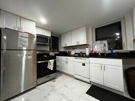 9 Upland Rd, Unit 8 in Cambridge, MA - Building Photo