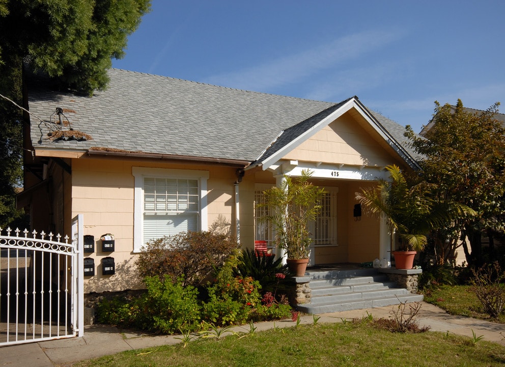 471 Prescott St in Pasadena, CA - Foto de edificio