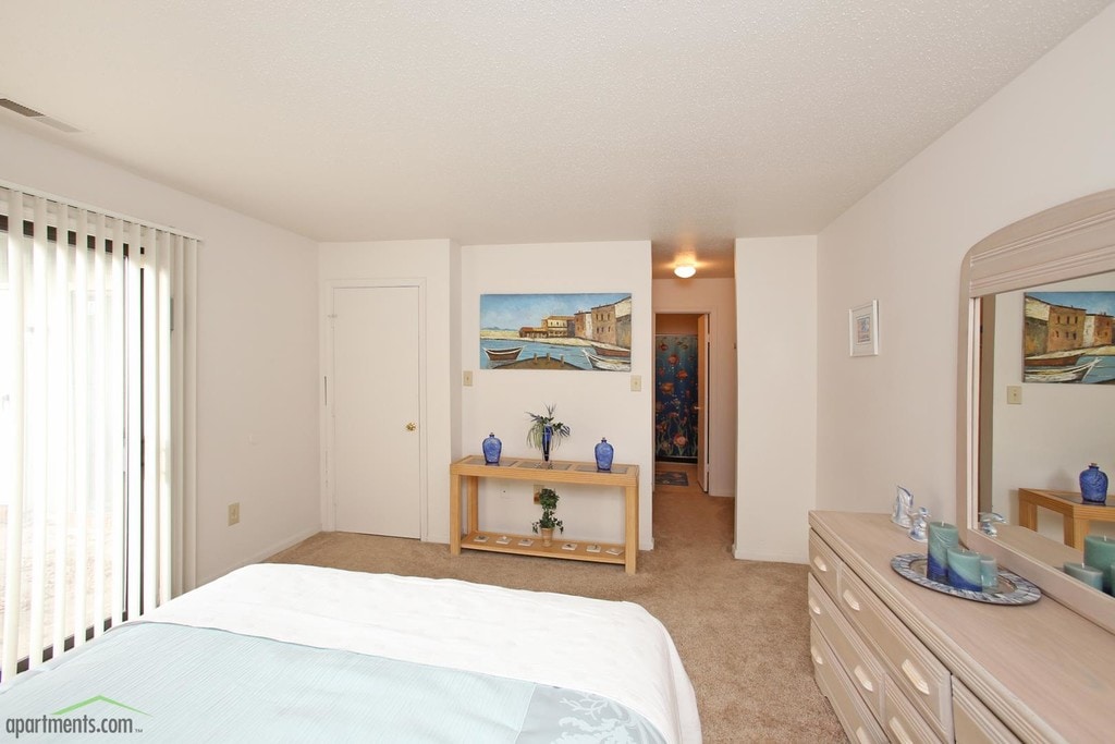 Ocean Pebbles Apartments Virginia Beach, VA Apartments