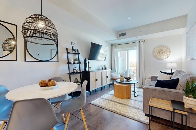 property at 17 Spooner Cres