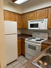 2909 Huntington Blvd in Fresno, CA - Building Photo - Building Photo