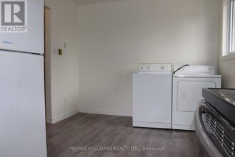 880 Mahina St in Oshawa, ON - Building Photo - Building Photo