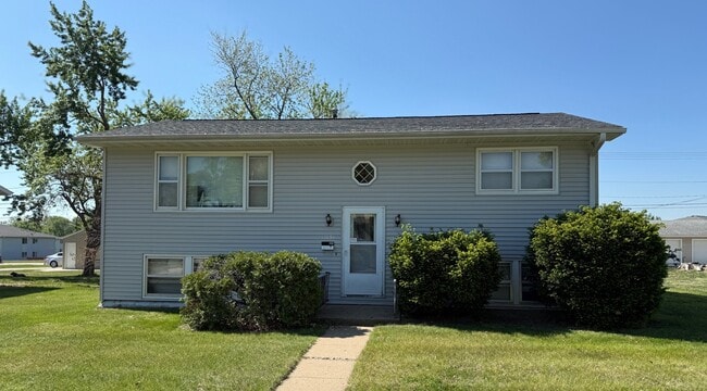 1209 Bowler St, Unit Upper