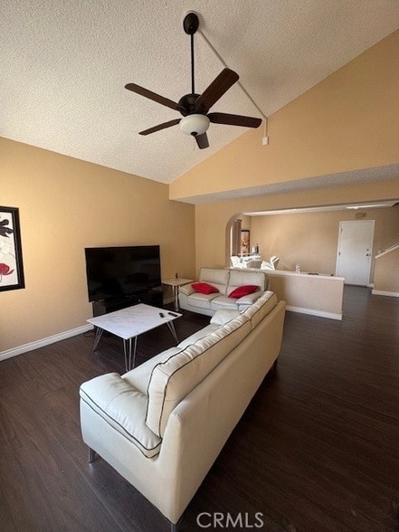 750 E 5th St, Unit 36 in Azusa, CA - Building Photo - Building Photo