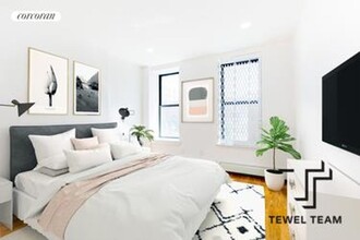 309 W 121st St in New York, NY - Building Photo - Building Photo