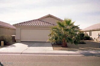 7315 W Eugie Ave in Peoria, AZ - Building Photo - Building Photo