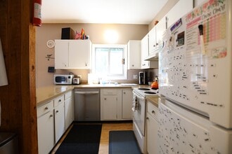 20 Condo Rd in Campton, NH - Building Photo - Building Photo