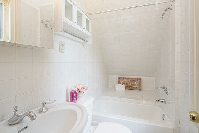 315 Chestnut St in Moorestown, NJ - Foto de edificio - Building Photo