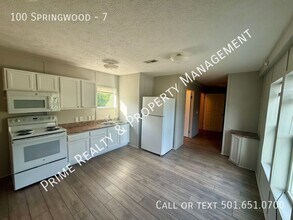 100 Springwood Rd in Hot Springs National Park, AR - Building Photo - Building Photo