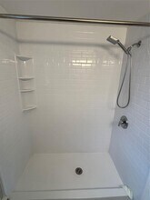 589 Windmill Ave in West Babylon, NY - Building Photo - Building Photo