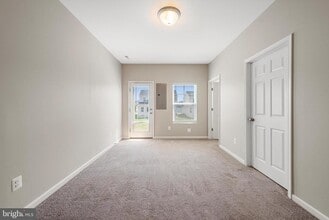 303 Starry Way Dr in Stephenson, VA - Building Photo - Building Photo