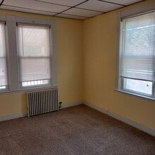 1461 CT-85 in Montville, CT - Building Photo - Building Photo