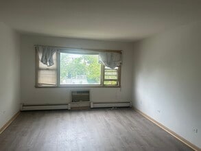 3438 S Oak Park Ave in Berwyn, IL - Building Photo - Building Photo