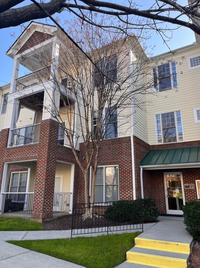 901 Canenaugh Dr