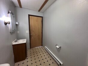 208 E English St in Danville, IL - Building Photo - Building Photo