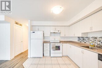 100 Parrotta Dr in Toronto, ON - Building Photo - Building Photo