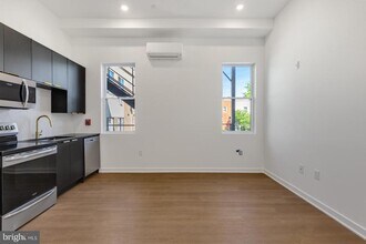 1134 Pine St in Philadelphia, PA - Building Photo - Building Photo