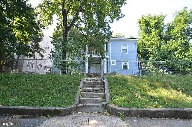 3511-3511 Powhatan Ave in Baltimore, MD - Building Photo