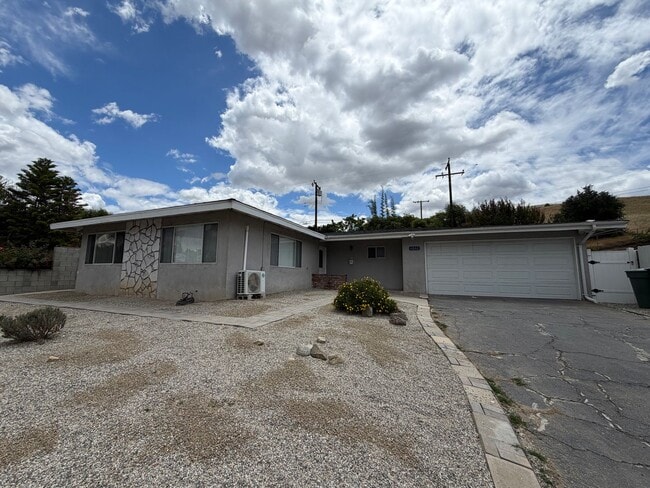 property at 1212 Maplegrove St