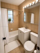 6466 SW 14th St in West Miami, FL - Building Photo - Building Photo