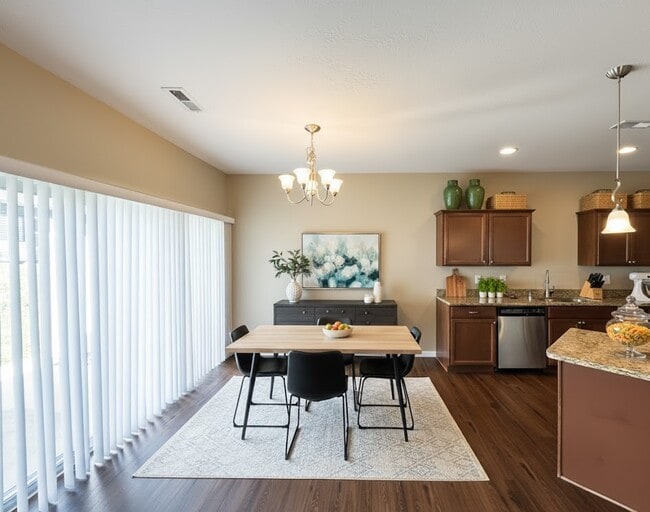 The Villages of Burlington in Burlington, KY - Foto de edificio - Building Photo