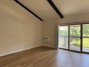 2079 Ascot Dr in Moraga, CA - Building Photo - Building Photo