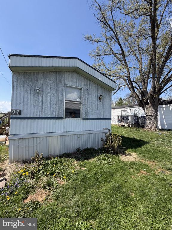 property at 97 Connector Rd